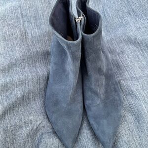 Karl Lagerfeld Women’s Blue Suede 6.5 boots